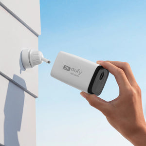 Eufy C210 2K Security Camera with Solar Panel - White | E8B00324