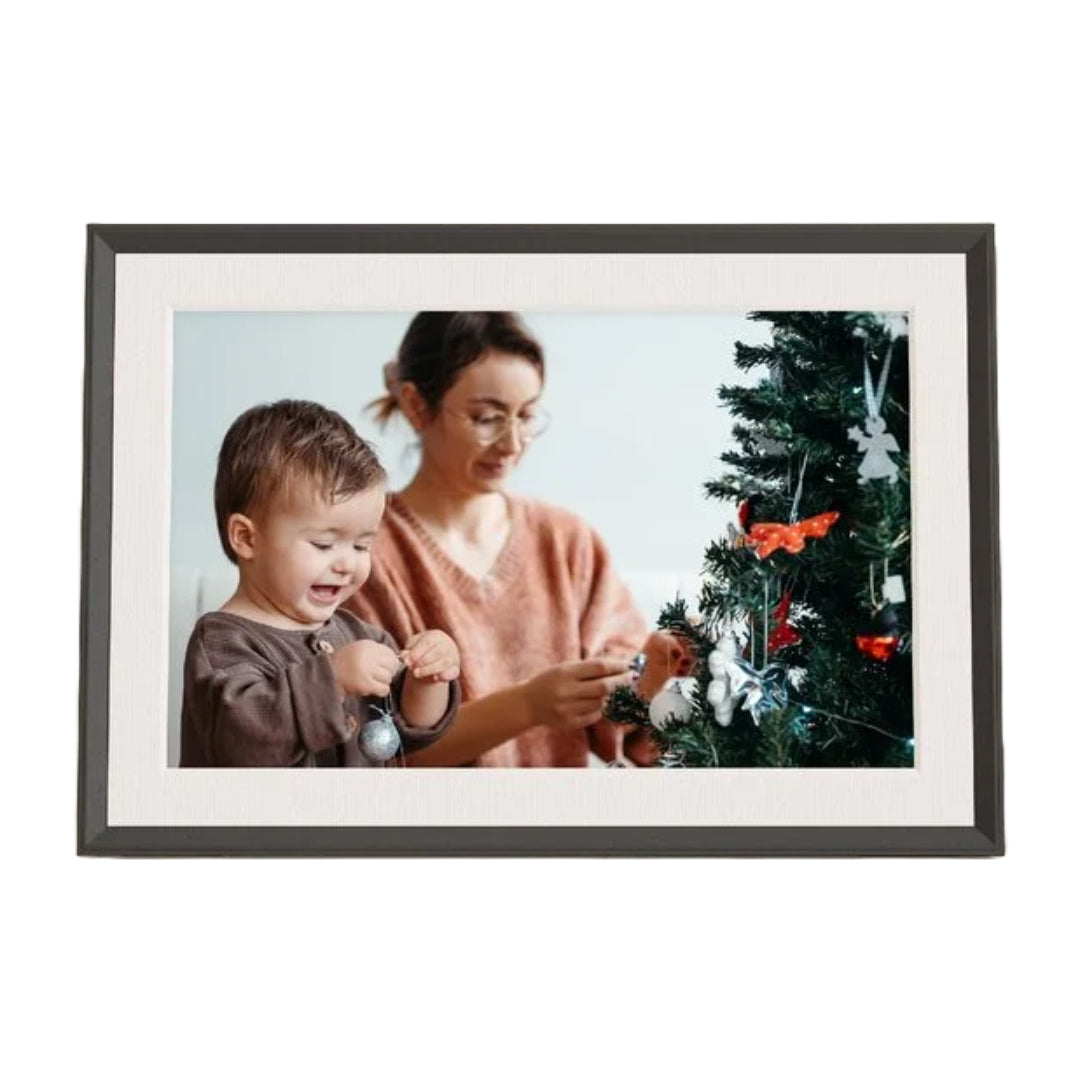 Aura Carver 10.1 Inch Wifi Digital Photo Picture Frame - Gravel / Matt White | UKA900-MBLK