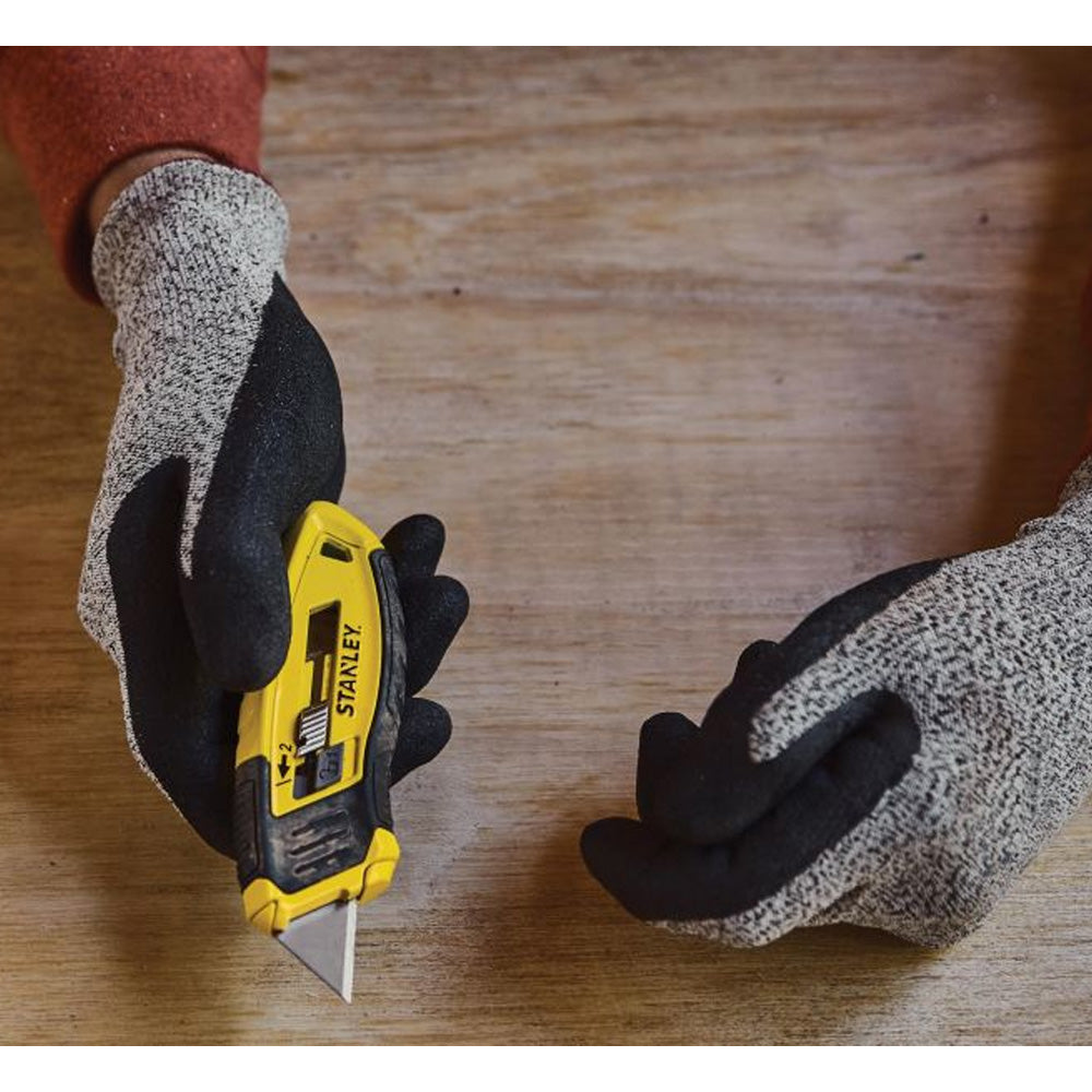 Stanley Control-Grip Retractable Utility Knife | STA010432