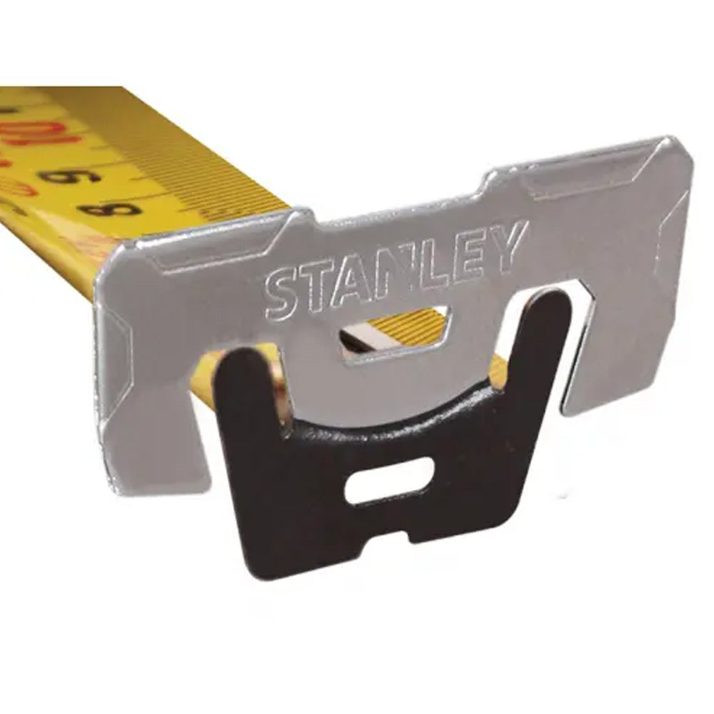 Stanley FatMax Autolock Pocket Tape 8 Metre / 26ft (Width 32mm) | STA033504