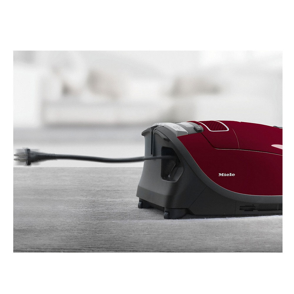 Miele Complete C3 Cat and Dog Pro Vacuum Cleaner | 11085190