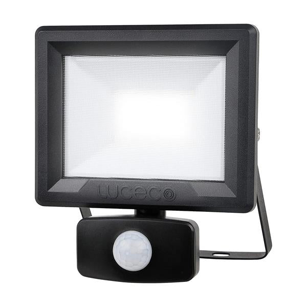 Luceco 20W LED Floodlight Cool White - Black