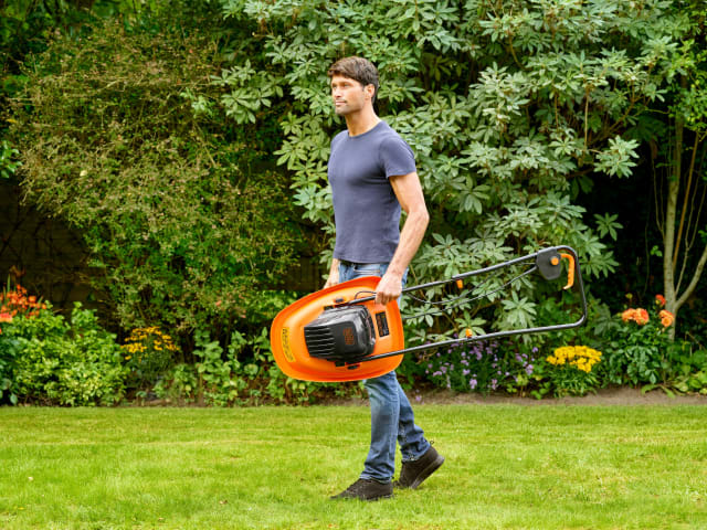 Black & Decker BEMWH55 Electric Hover Mower 30cm 1200W 240V | B/DBEMWH551