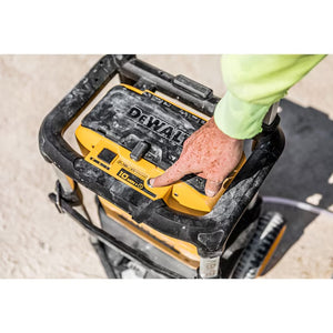 Dewalt XR Battery Pressure Power Washer 36V (2 x 18V) Bare Unit | DCMPW1600N