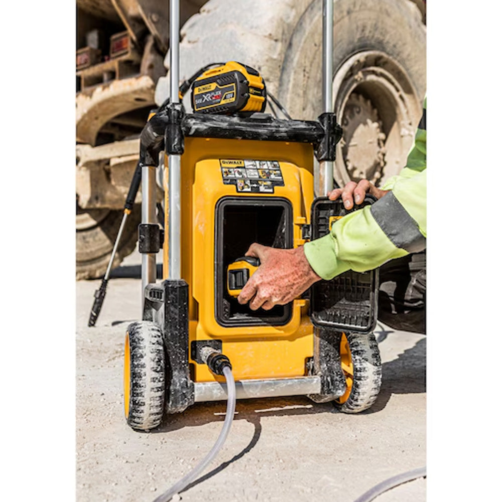 Dewalt XR Battery Pressure Power Washer 36V (2 x 18V) Bare Unit | DCMPW1600N