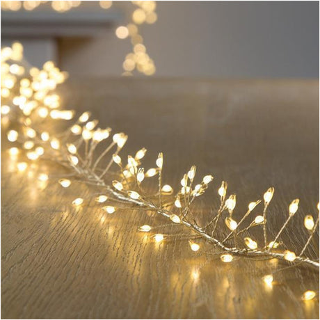 Premier 800 Low Voltage LED Multi-Action Ultrabrights Door Garland Cluster - Warm White | LV191441WW