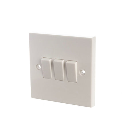 Powermaster 3 Gang 2 Way Light Switch | 1434-04