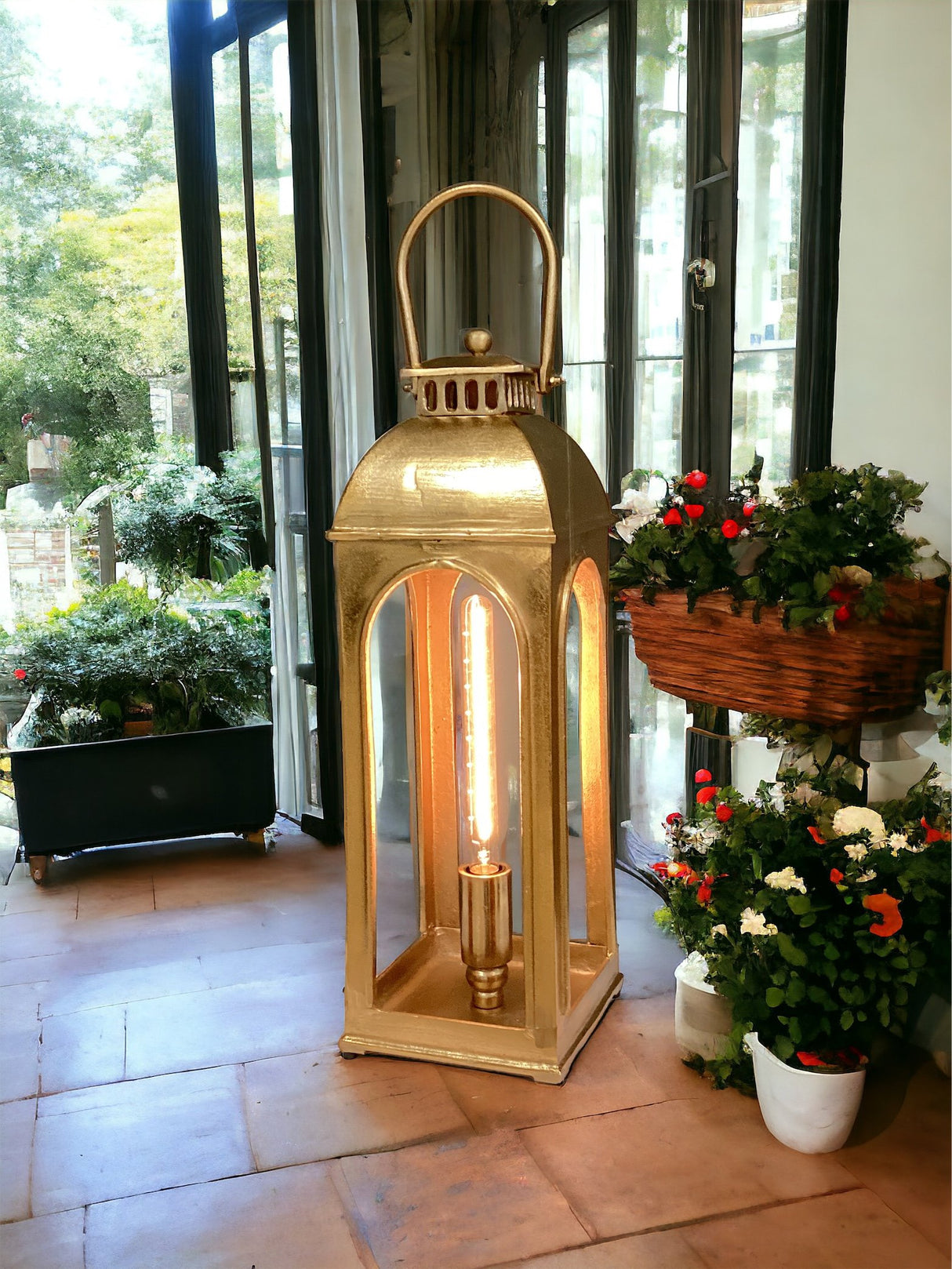 Macquillan Handmade Cast Aluminium Lantern Lamp - Gold Finish | MQG5466