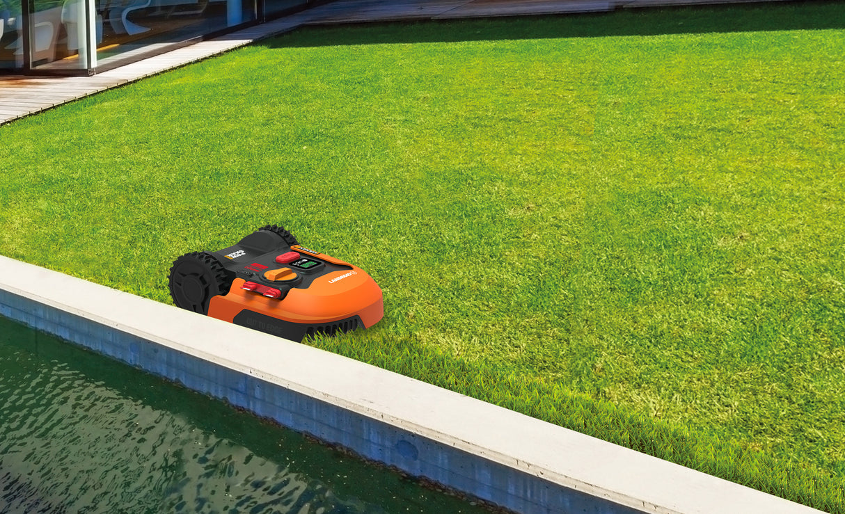 Worx Landroid M2.0 Robotic Robot Lawn Mower 700m2  | WR167E