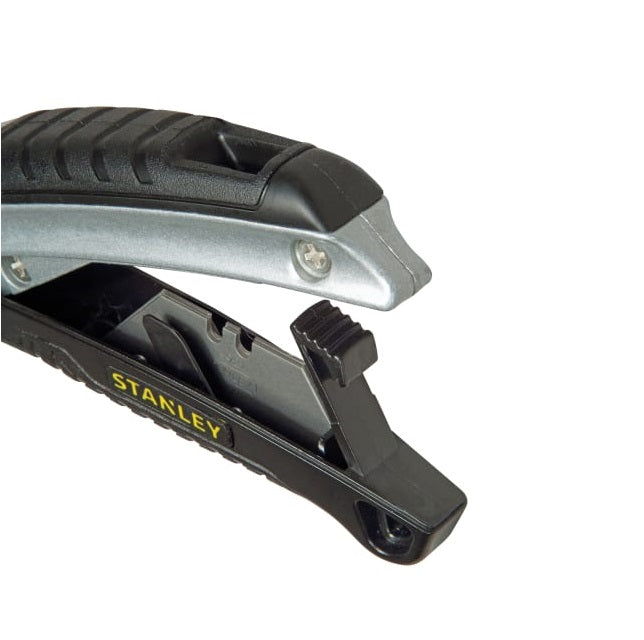 Stanley Instant Change Retractable Knife | STA010788