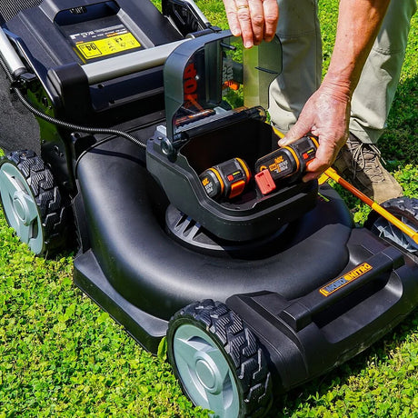 Worx 40V Brushless Self Propelled Battery Lawn Mower 46cm | WG749E